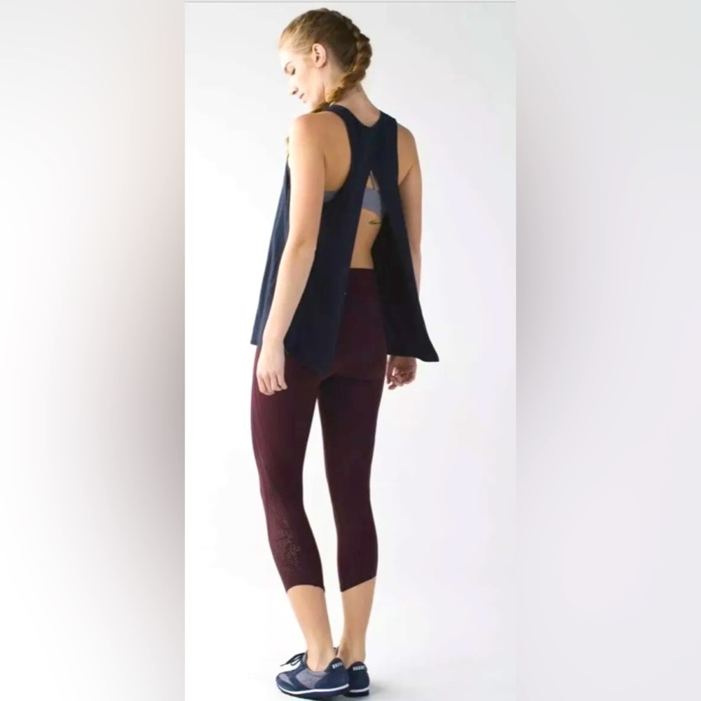 Lululemon Wunder Under Crop Special Edition SE Laser Dot Size 8 New Leggings